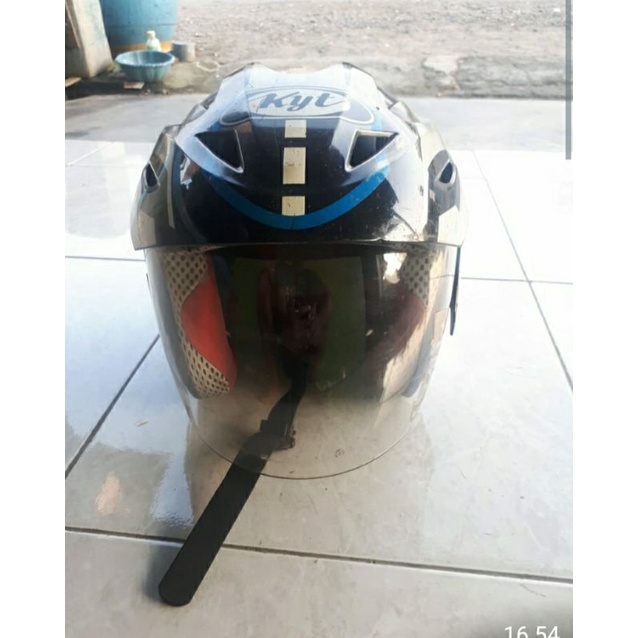 HELM DEWASA KYT SECOND