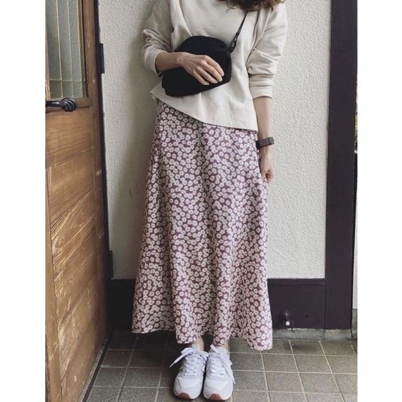 Uniqlo Floral Maxi Tiered Skirt