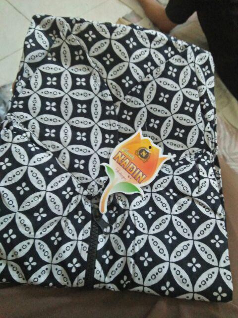 Batik Wanita Outer Monokrom Motif Hitam Exclusive Premium