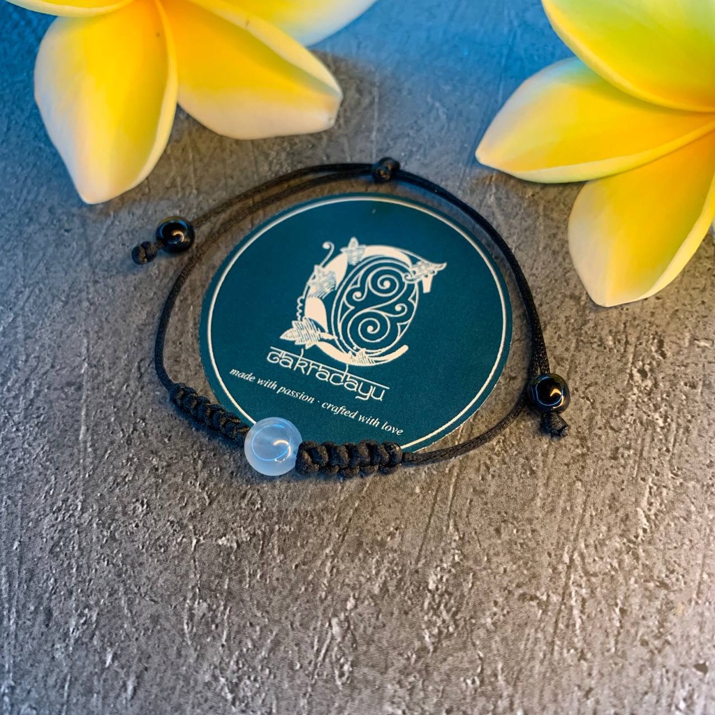 Gelang Zodiak Pisces dengan batu Aquamarine