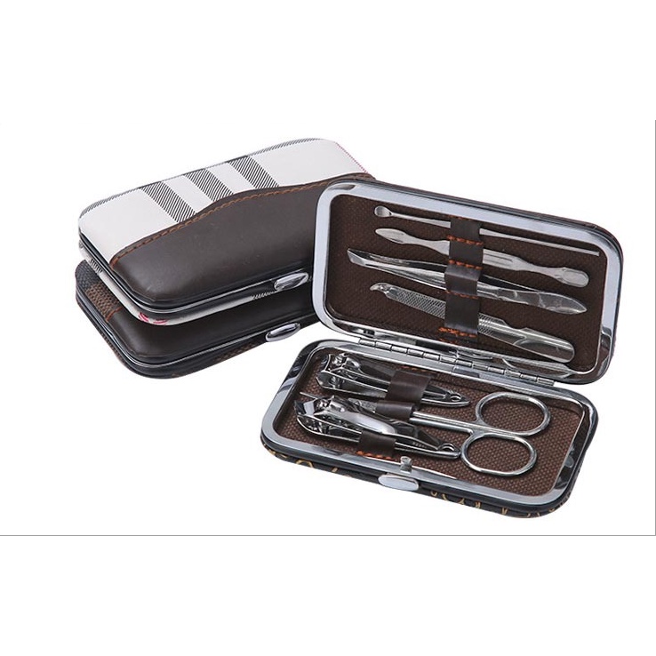 Manicure Pedicure Set isi 7 Alat Perawatan Gunting Kuku Dompet