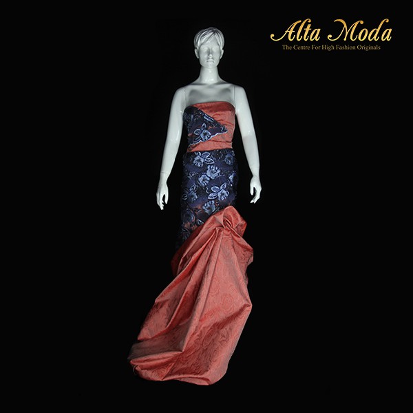 

Alta Moda Kain Tile Bordir Floral Bordir Light Blue - Navy (1M)