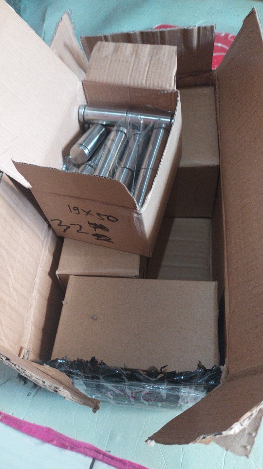 Pen Iklan 19 X 50 Stainless Steel / Signboard / Baut Akrilik Type 201