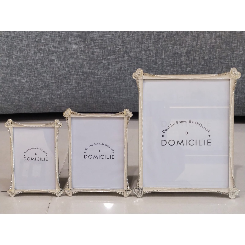 [ domiciLie ] BINGKAI FOTO/ PHOTO FRAME LOVE PREMIUM
