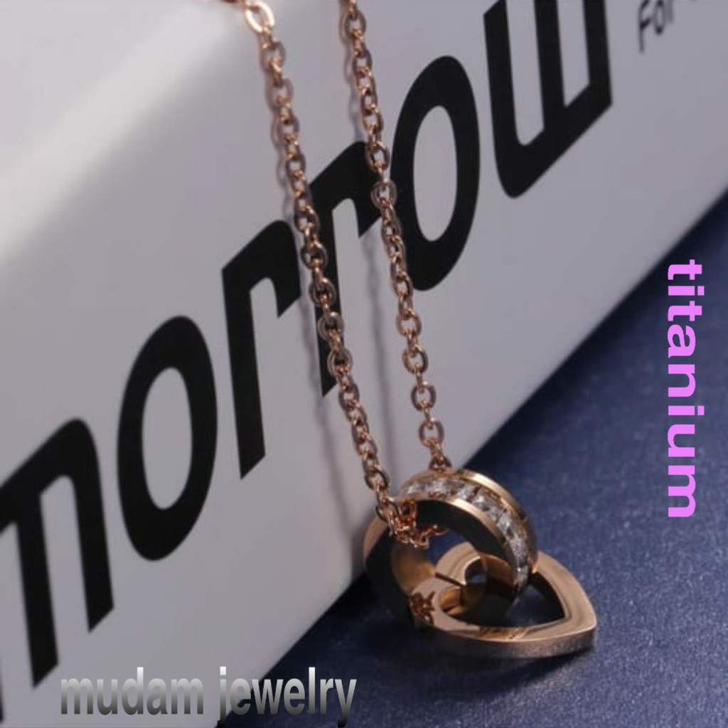 Kalung Titanium Love Ring Kristal Putih Rose Gold dan Gold