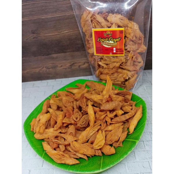 

Keripik Pangsit Keong Enak Dan Lezat Rasa Pedas / Original