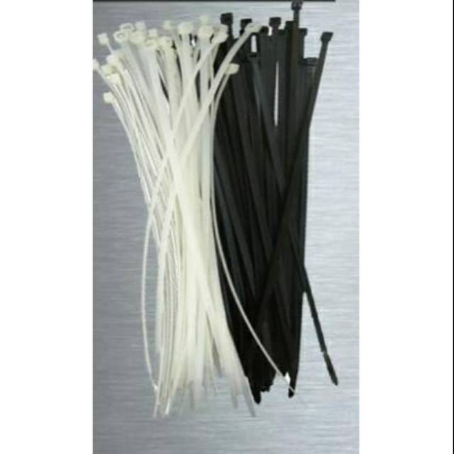 Kabel Ties 4,8 x 370 4.8 x 370 37cm Cable Ties 4,8x370 4.8x370 37cm 1 pak = 100pcs