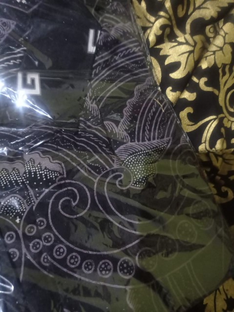 Kemeja Pria ~new Slimfit Exclusive