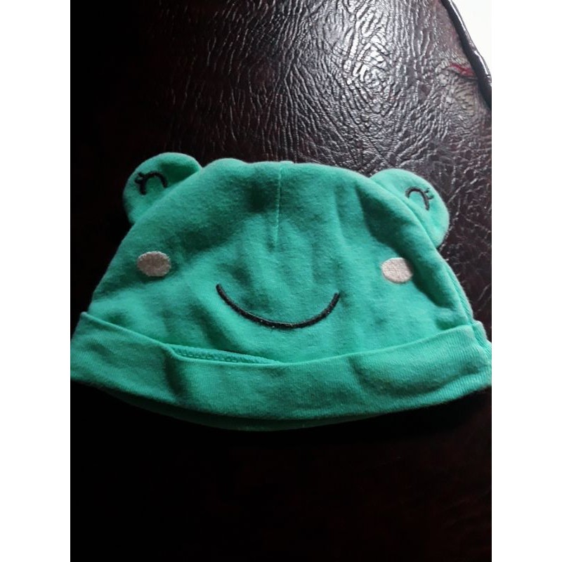 preloved topi kodok Carters