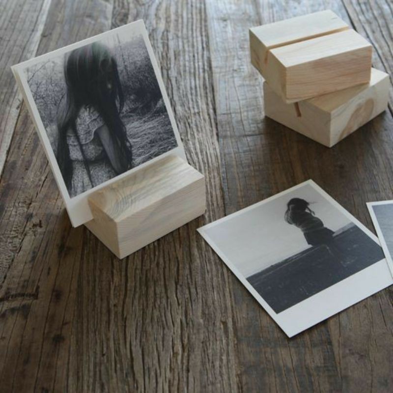 Tempat foto kayu dekorasi photo stand display kayu