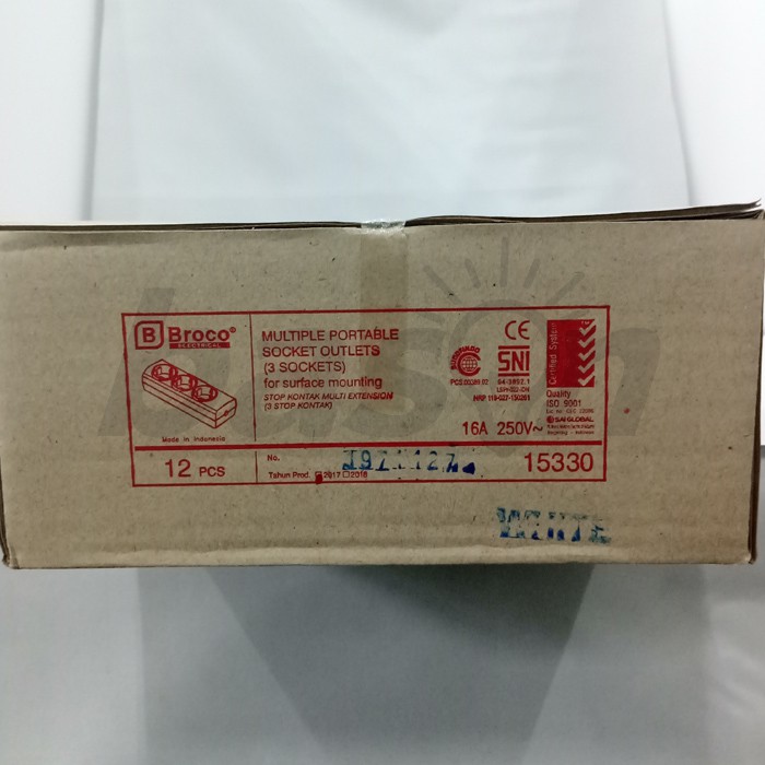 BROCO 15330 Stop Kontak Outbow 3 Lubang - 16A 250V dengan Child Protection
