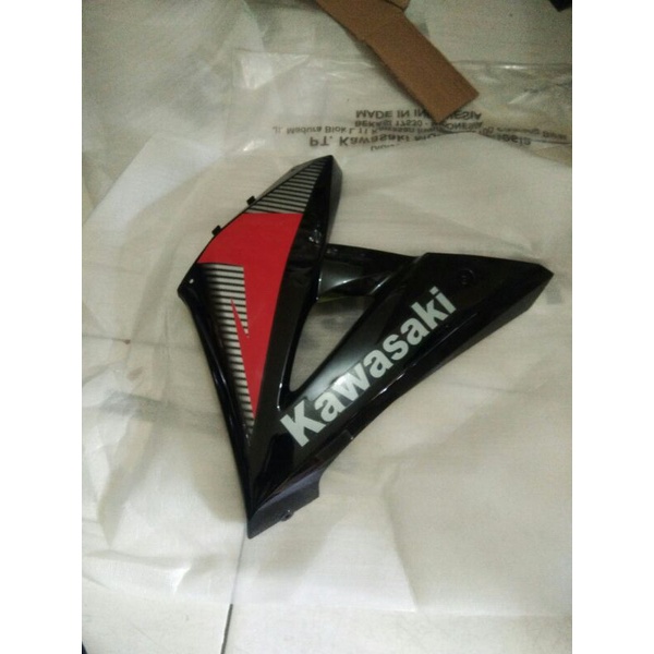 Fairing bawah ninja rr new Kiri stiker merah