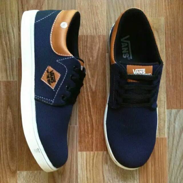 Sepatu kets vans casual blue denim biru dongker hitam cowok pria special edition VD2 berkualitas