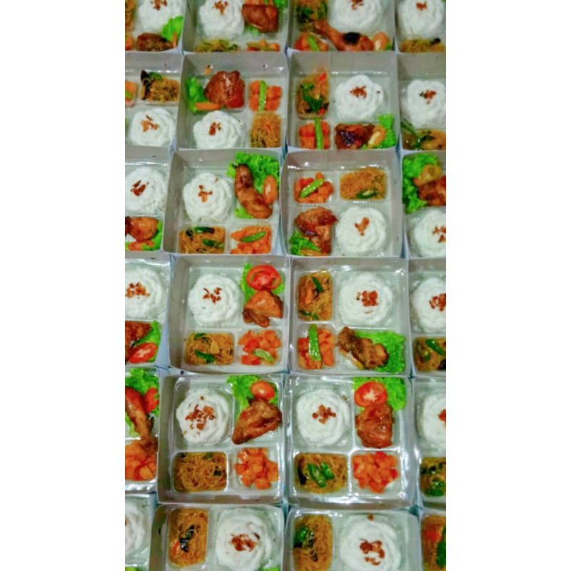 

Nasi Box Ayam Bakar