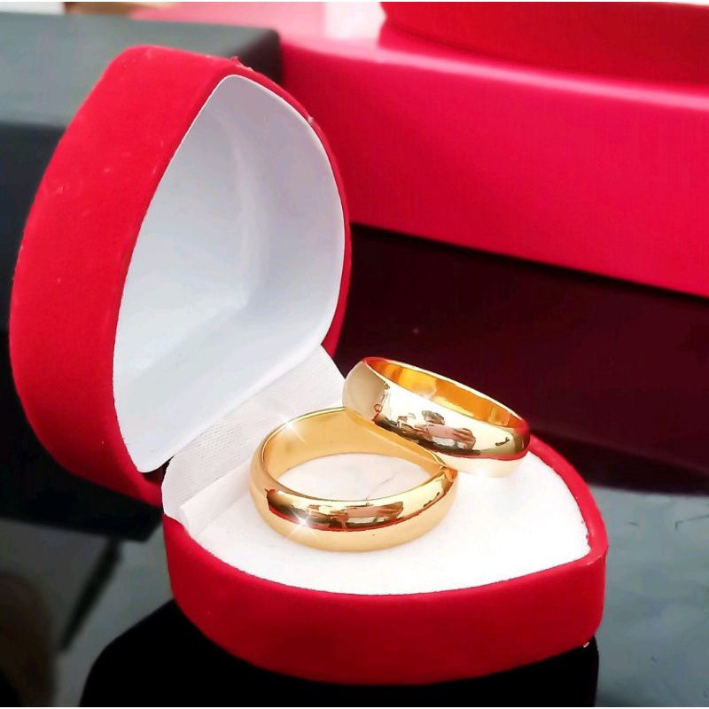 Cincin Couple Titanium Anti Karat Warna Emas Anti Luntur Untuk Hadiah Pasangan Tunangan Lamaran Ikatan Cinta Wanita laki laki Selamanya