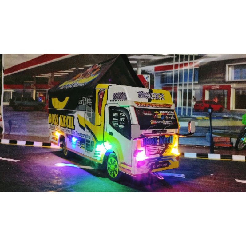 ( COD )miniatur truck oleng BISA CUSTOM FOTO DAN NAMA DI PINTU BELAKANG