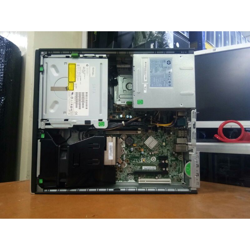 Jual Paketan Pc Hp Core i3 3220 Ram 4 Gb SSD 240 GB DVD Monitor 17 Inch Square Keyboard&amp;Mouse Wifi