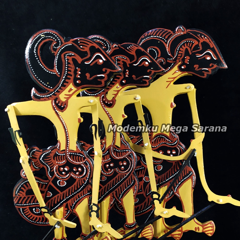 Souvenir Miniatur Wayang Kayu Painting Pendawa Lima Khas Indonesia &amp; Dudukan