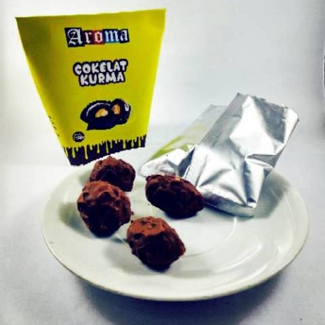 

Coklat Kurma isi Kacang 100% Coklat Sulteng