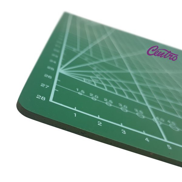 

Terbaru Joyko Cutting Mat CM-A4 Cuting Matt A4 Alas Potong Cutter Self Healin Limited