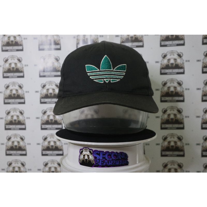 Topi adidas Vintage blockhead