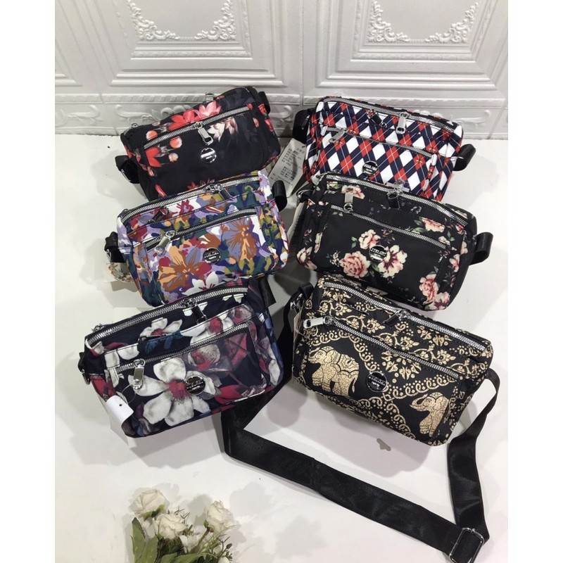 Elsa Grosir Tas Selempang