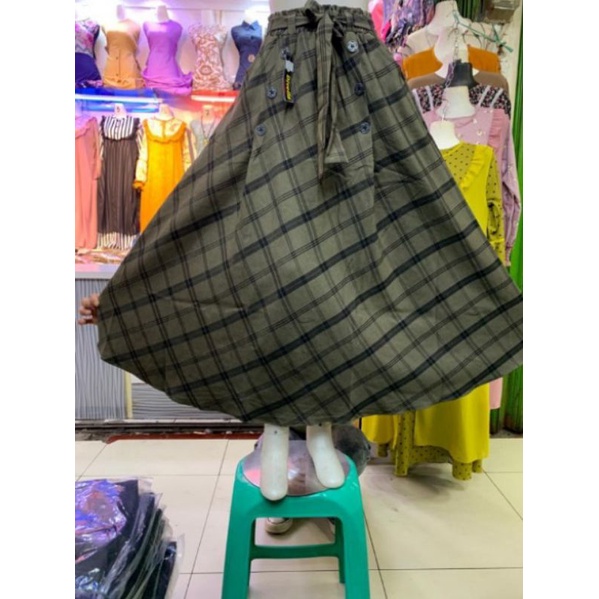 rok motif kotak zara by devila//rok payung kotak//rok mayung