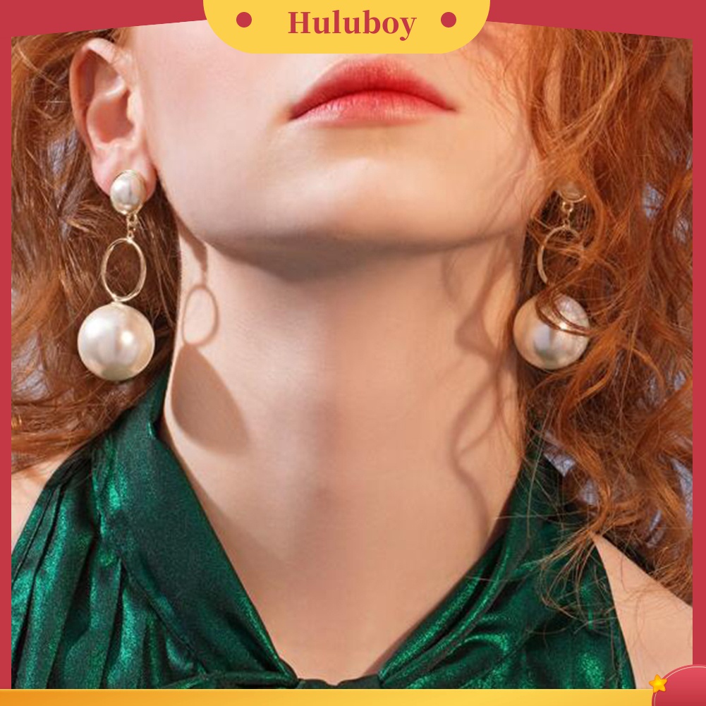 Anting Stud Panjang Bentuk Lingkaran Besar Aksen Mutiara Tiruan Untuk Wanita