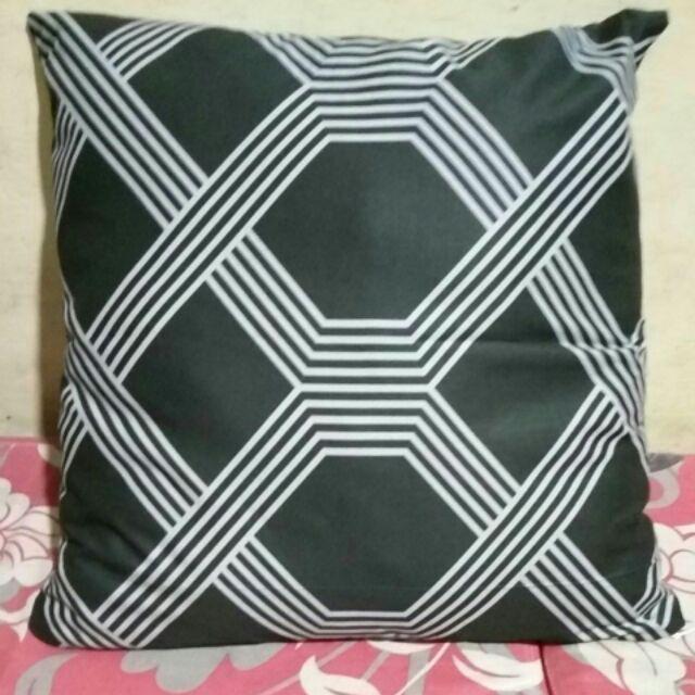 Belfania Sarung Bantal Sofa / Cushion Pillow