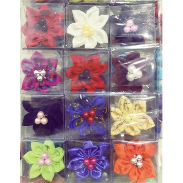 Souvenir bros bunga (FREE kotak mika per satuan) MINIMAL 50pcs