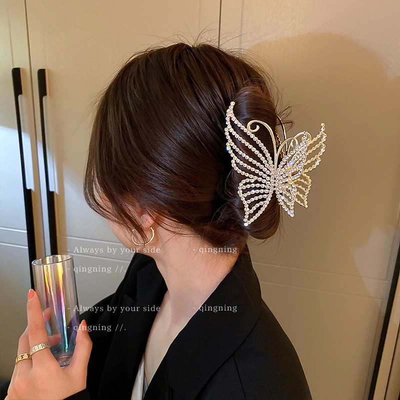 Butterfly Jepit Rambut Bentuk Kupu-Kupu Bahan Metal Aksen Mutiara Untuk Wanita