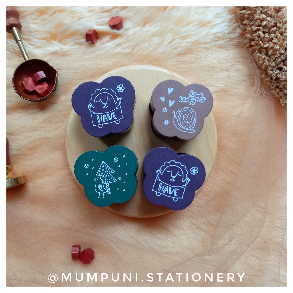 

Stempel Bentuk Kupu-Kupu