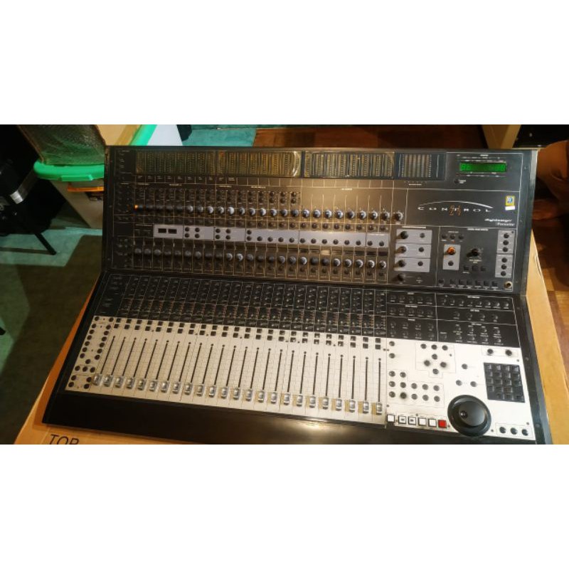 PROMO HARGA MURAH    PROMO HARGA MURAH  Digidesign Control 24 Audio Mixer