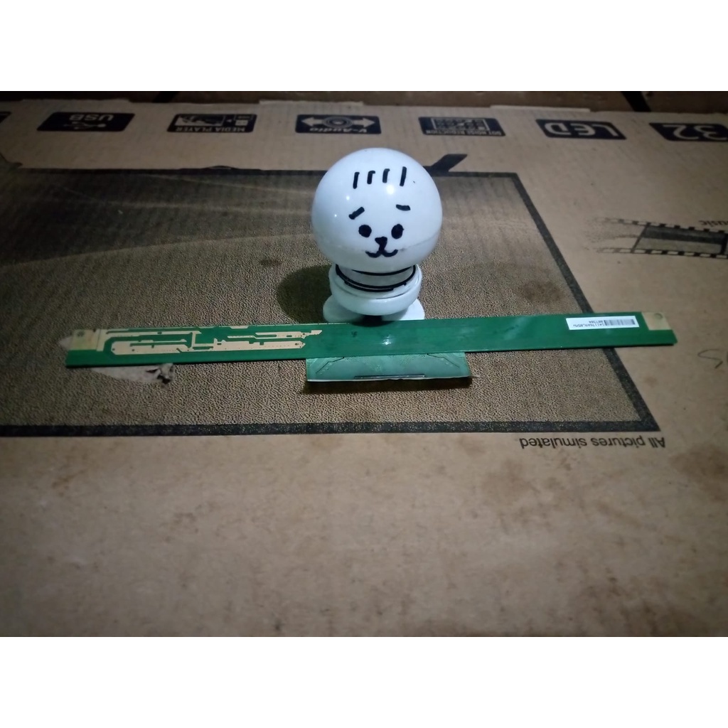 TCON TICON TV POLITRON PLD 32T1850