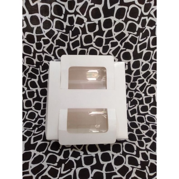 

Box Handle putih