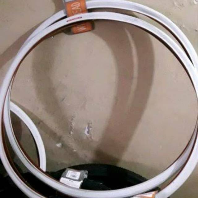 TERLARIS  BAN LUAR SEPEDA FIXIE 700×23c