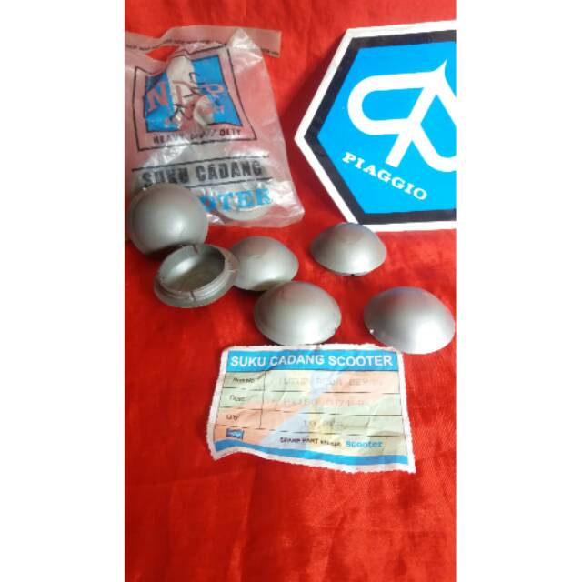 dop Tutup mur/baud roda depan vespa px