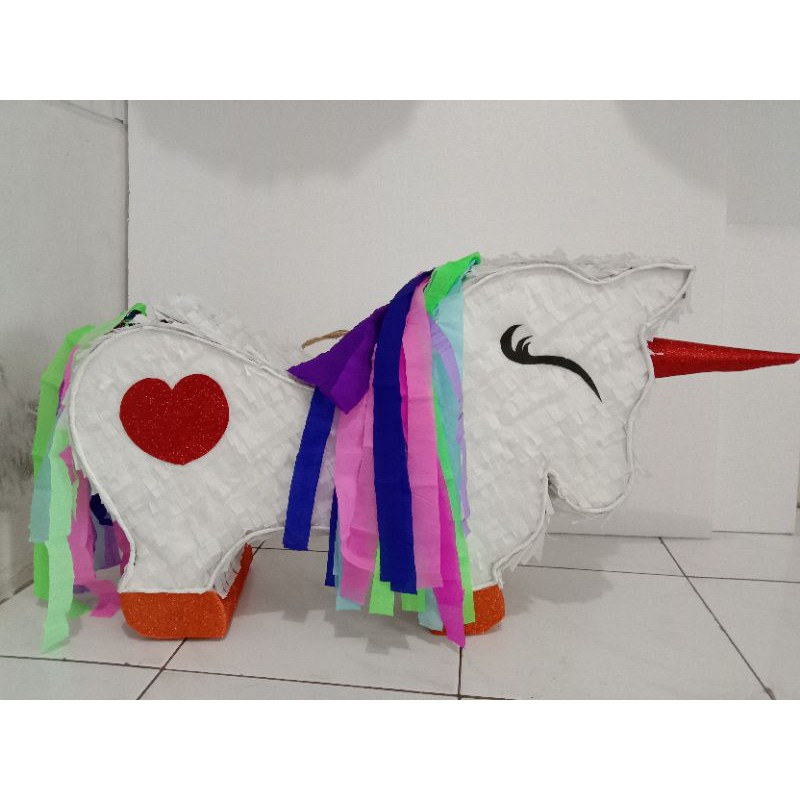 

Pinata Pukul 2D Large Unicorn