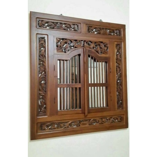 Jendela Krepyak kayu jati