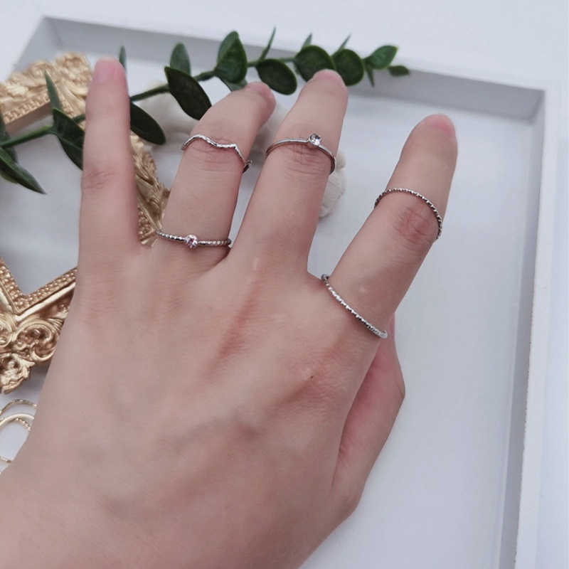 Set Cincin Jari Telunjuk Bentuk Bulat Geometris Gaya Selebriti Untuk Wanita