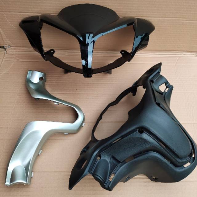 Batok lampu Jupiter z robot