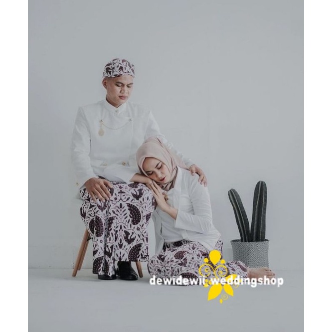 Couple Baju Adat (Beskap + Kebaya), Warna Putih