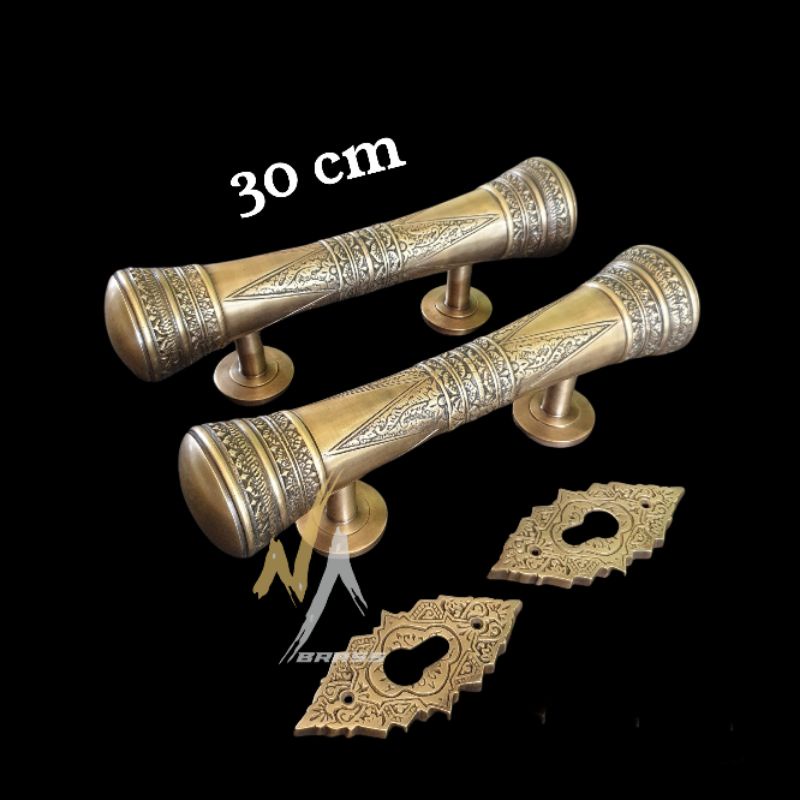 Handle Pintu Rumah Gagang Pintu Rumah Kuningan Motif Godo Ukir 30 Cm