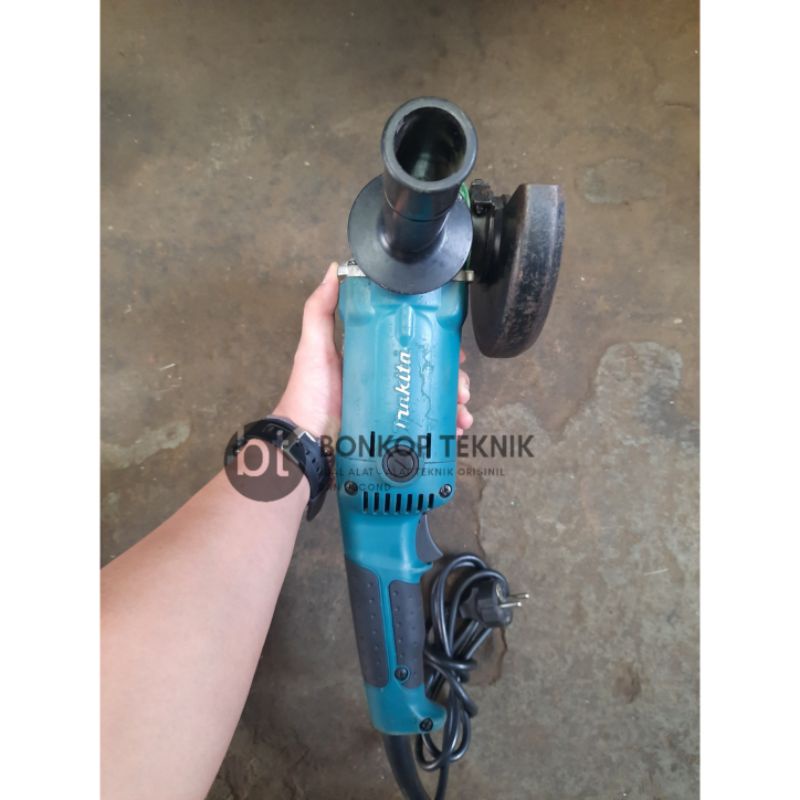 Mesin Gerinda Tangan 6" Makita GA 6020 / Mesin Gerinda Tangan 6 Inch Makita GA 6020