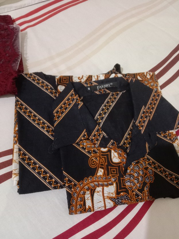 Batik Couple / Atasan Wanita Blouse & Kemeja Pria Lengan Pendek Pmc02 Termurah - By Pmsupplier