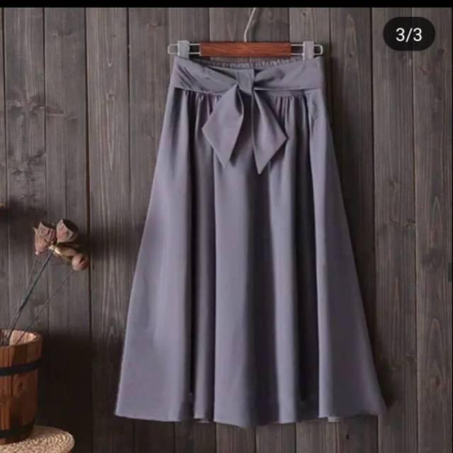 Waters skirt