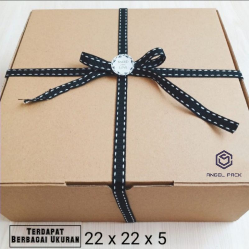 

Dus kue corrugated 22x22x5 per 5pcs kokoh polos box cake roti hampers kado