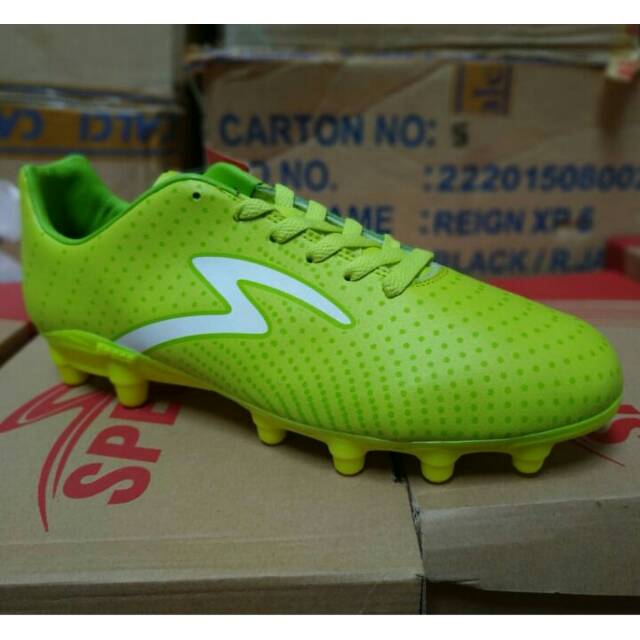 Specs Barricada Guardian FG Green