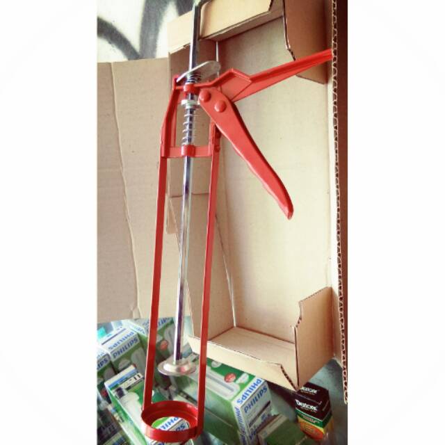 

Tembakan Lem Tabung, tnr