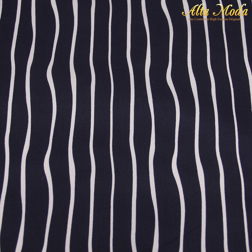 

Alta Moda Cotton Shirting Stretch Navy Motif Garis Putih (1M)